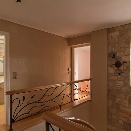 Maira Luxurious With Private Swimming Pool * Kórfos