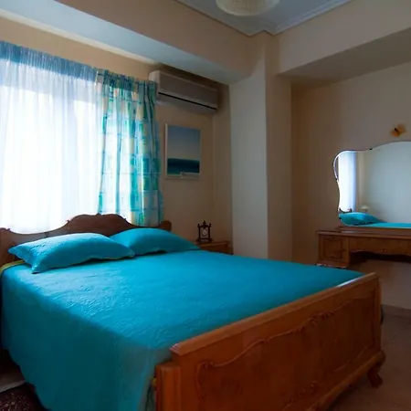 Maira Luxurious With Private Swimming Pool